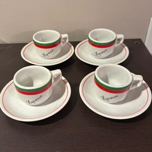 Set of 4 Expresso cups and saucers ☕️ for your Coffee Bar